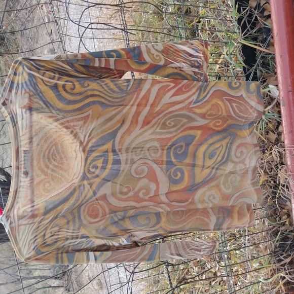 Top - Picture 6 of 8